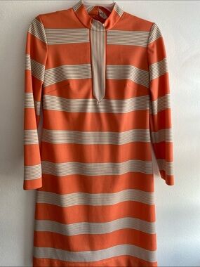 Vintage 60s-70s Orange and Cream Striped Long-Sleeve Shift Dress
